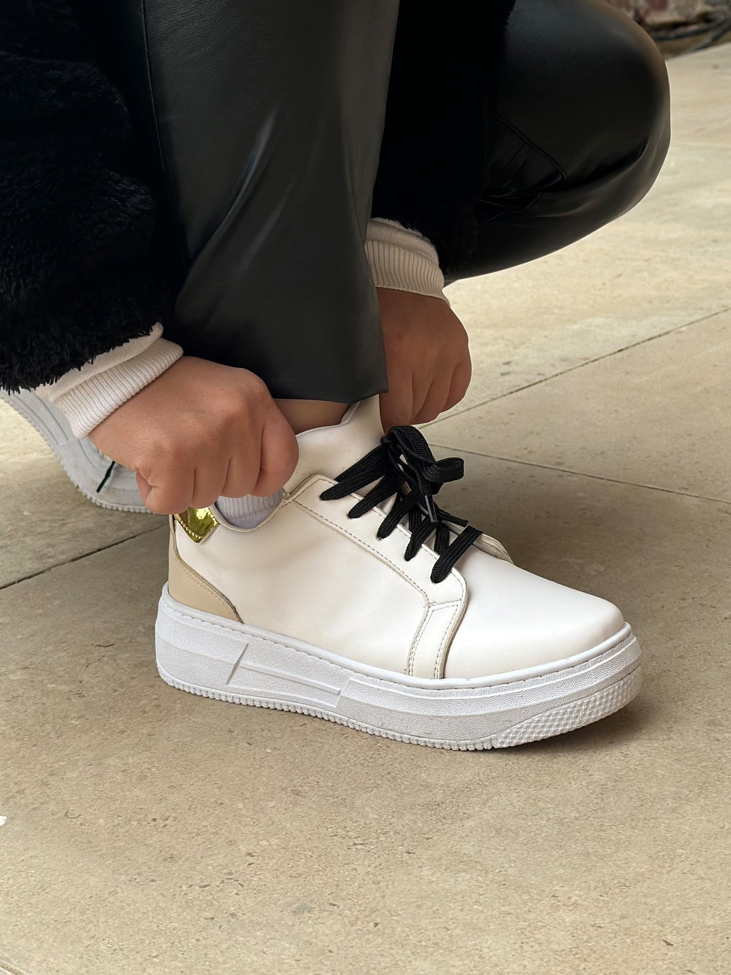 Zenzi LUNA Sneakers (White x Gold)