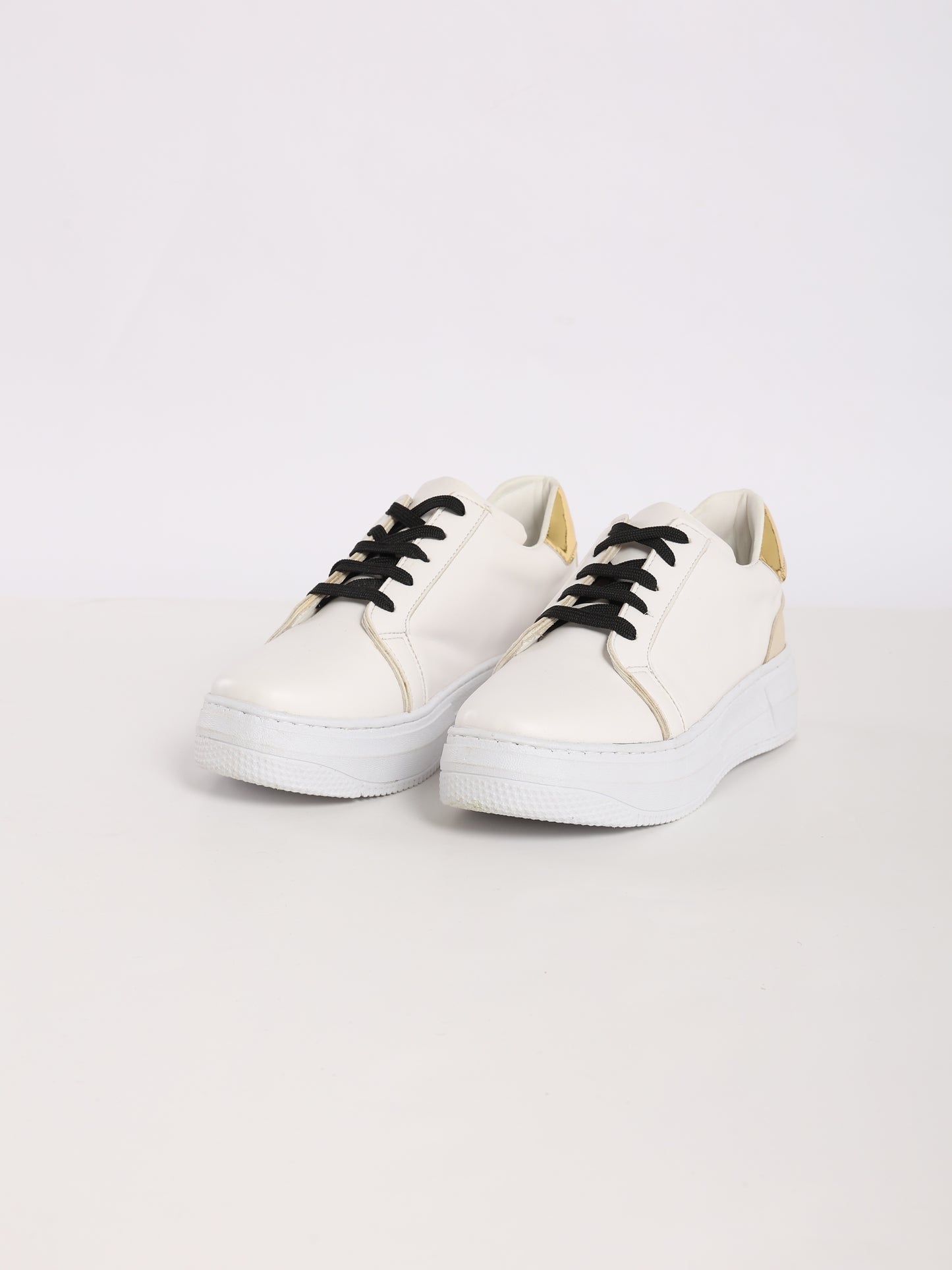 Zenzi LUNA Sneakers (White x Gold)
